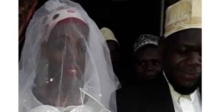 إمام مسجد يكتشف أنه متزوج من رجل بعد أسبوعين من زواجهما “صور” IMG_20200114_132221_485-300x158