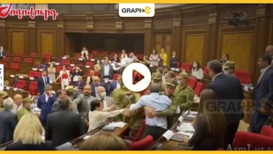 بالفيديو|| عراك وشغب وفوضى عارمة تسود جلسة البرلمان الأرميني