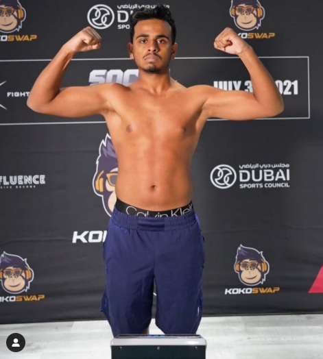 بالفيديو والصور|| تحدي الملاكمة بين اليوتيوبرز العرب يلهب مواقع التواصل والفوز لشاب إمارتي بالجولة الأخيرة