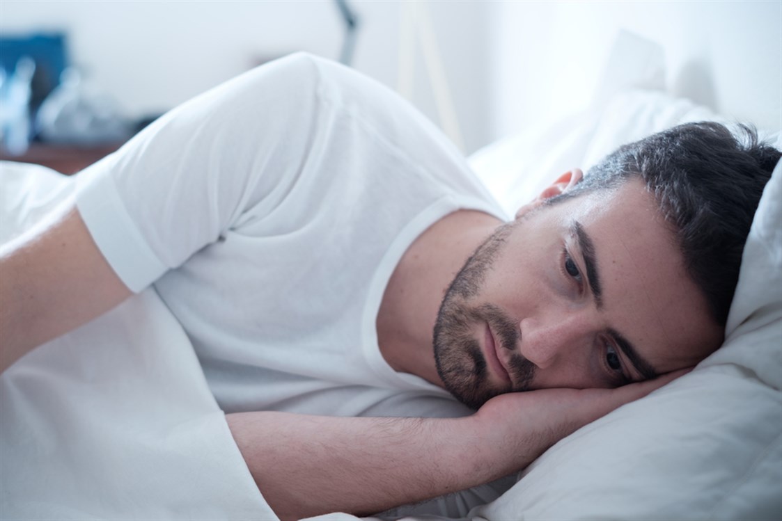 عادة شائعة يومية يقوم بها الكثيرون أثبتت دراسة أنها وراء اضطرابات النوم