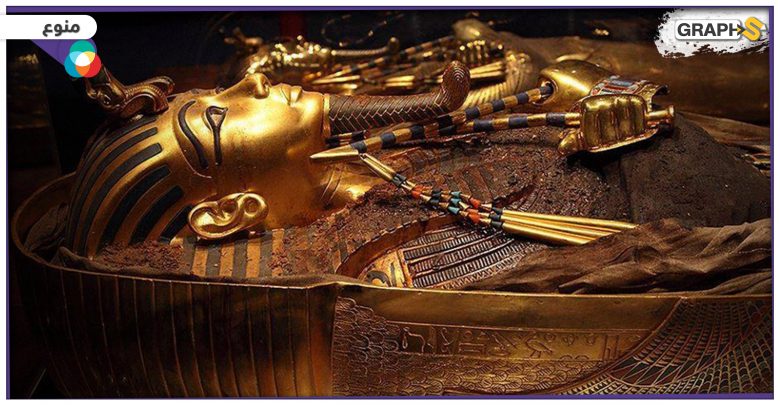 "أجمل وأغلى القطع الأثرية" قناع الملك الفرعوني توت عنخ آمون.. تحفةٌ لا مثيل لها ودقةٌ في التصنيع عجز العلم عن تفسيرها - فيديو وصور