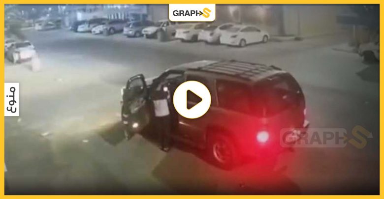 بالفيديو || في السعودية كاميرا المراقبة توثق لحظة استدراج صغير ومحاولة خطفه