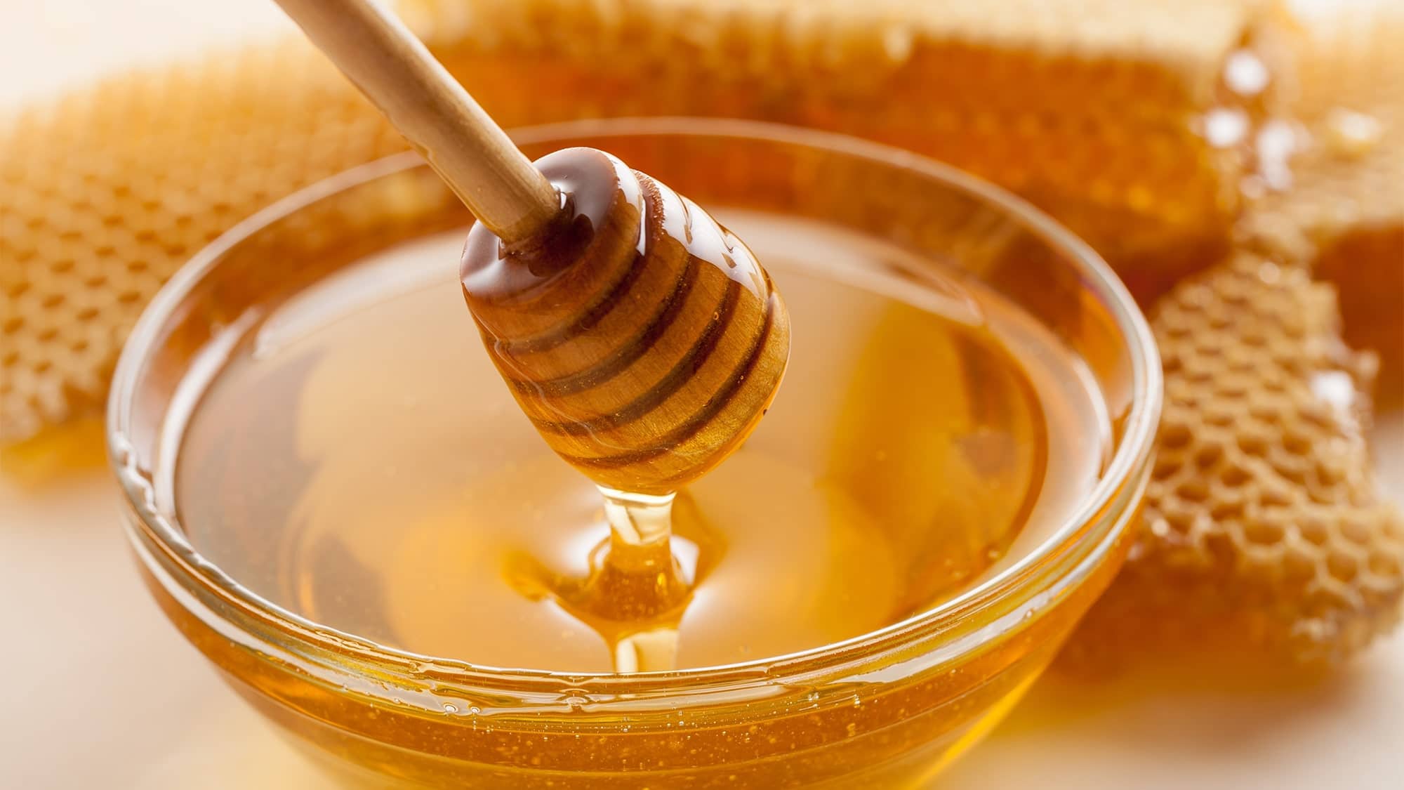 خطأ شائع عند تناول العسل