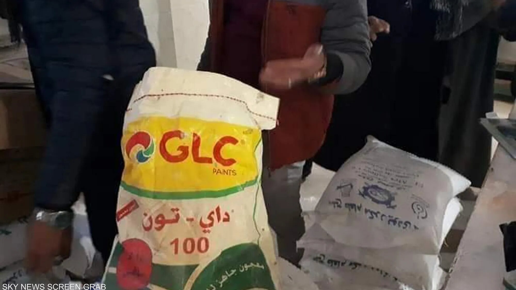 فضيحة تهز مصر: ضبط مصنع ينتج الجبن "من طلاء الجدران" ويصدره للخارج.. أكثر من 37 طناً تم مصادرتها 