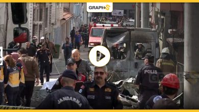 تحطم طائرة تركية في شارع مزدحم في مدينة بورصة - فيديو