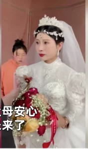 حتى في الصين "الزواج فقط لإرضاء الوالدين": عروس صينية تنهار في حفل زفافها 